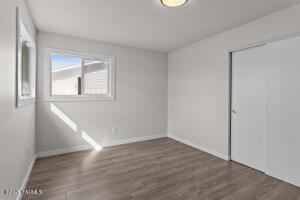1105 70th Ave Property Photo 26