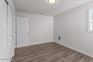 1105 70th Ave Property Photo 27