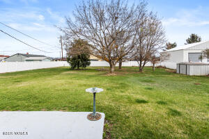 1105 70th Ave Property Photo 28