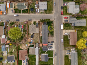 812 4th St Property Photo 26