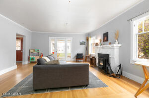 214 17th Ave Property Photo 5