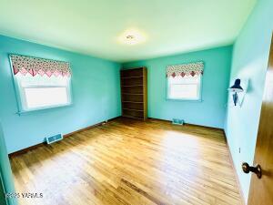 919 32nd Ave Property Photo 14