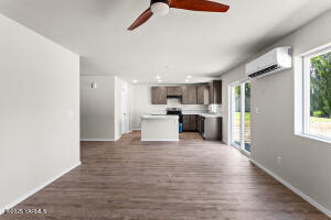 526 Chinook Winds Ln Property Photo 11