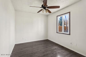 406 Fair Ave Property Photo 23