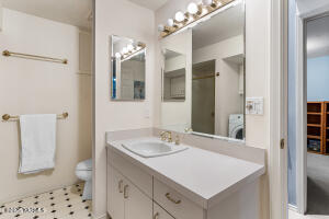 223 22nd Ave Property Photo 31
