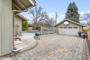 223 22nd Ave Property Photo 38