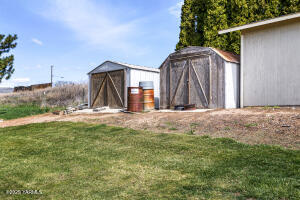 1680 St. Hilaire Rd Property Photo 17