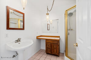 6504 Ridge Ct Property Photo 20