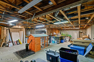 6504 Ridge Ct Property Photo 38