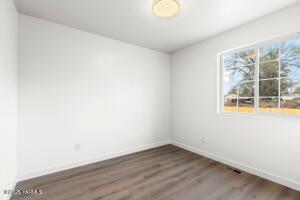 215 First St Property Photo 16