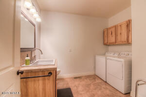 795 Rosenkranz Rd Property Photo 23