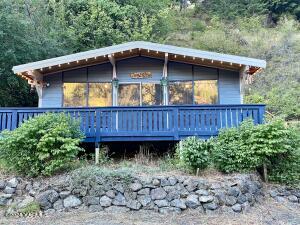 230 Pine Cliffs Dr Property Photo 1