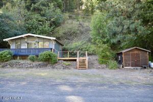 230 Pine Cliffs Dr Property Photo 3