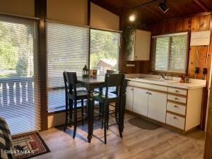 230 Pine Cliffs Dr Property Photo 9