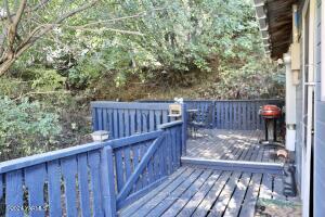 230 Pine Cliffs Dr Property Photo 15