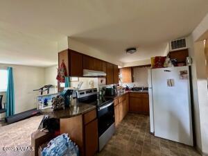 111 56th Ave Property Photo 7
