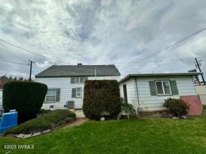 111 56th Ave Property Photo 15