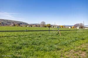 Nna Selah Rd Property Photo 3