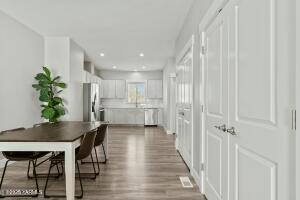 2600 Racquet Ln Property Photo 6