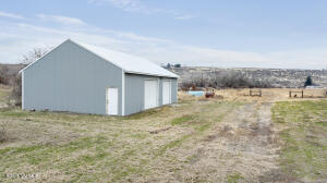 15791 Rutherford Rd Property Photo 3