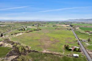 15791 Rutherford Rd Property Photo 8