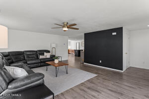 612 Columbus Ave Property Photo 6