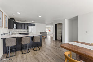 612 Columbus Ave Property Photo 10