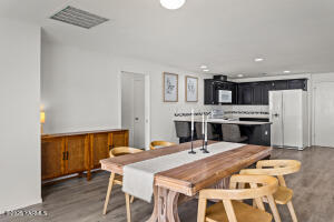 612 Columbus Ave Property Photo 11