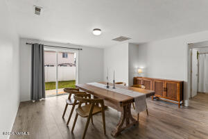 612 Columbus Ave Property Photo 12