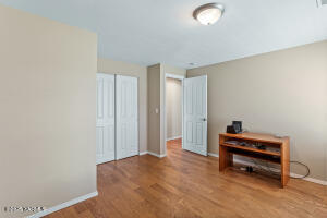 12 93rd Ave Property Photo 29