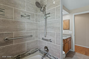 12 93rd Ave Property Photo 33
