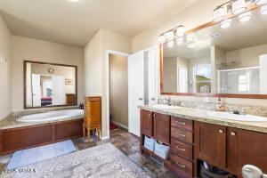 375 Tibbling Rd Property Photo 14