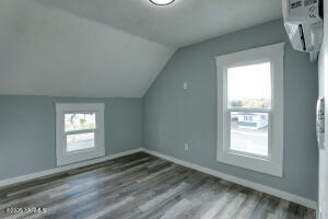 503 Grandridge Ave Property Photo 30