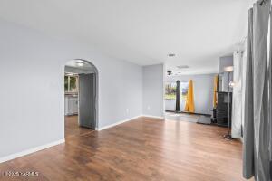 1109 Keys Rd Property Photo 4