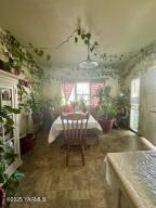 1303 Tieton Dr Property Photo 5