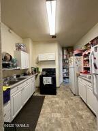 1303 Tieton Dr Property Photo 12