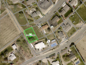 1000 Ann Ave Property Photo 4