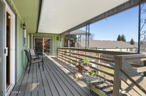 215 33rd Ave Property Photo 4