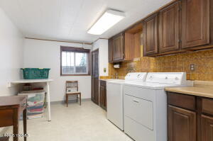 215 33rd Ave Property Photo 26