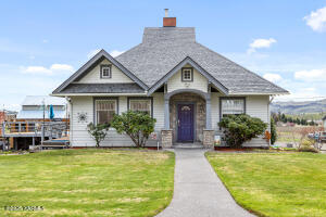130 Allan Rd Property Photo 1
