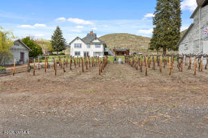 130 Allan Rd Property Photo 59