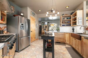 222 Leininger Dr Property Photo 8