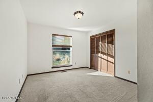 609 58th Ave Property Photo 10