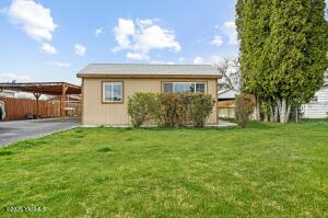 2110 7th Ave Property Photo 1