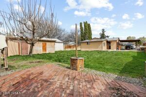 2110 7th Ave Property Photo 17