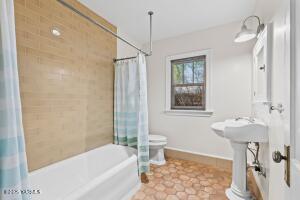 206 24th Ave Property Photo 19