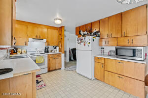 6804 Bittner Rd Property Photo 8