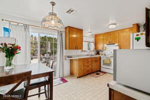 6804 Bittner Rd Property Photo 10