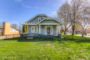 101 32nd Ave Property Photo 1