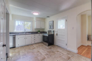 101 32nd Ave Property Photo 10